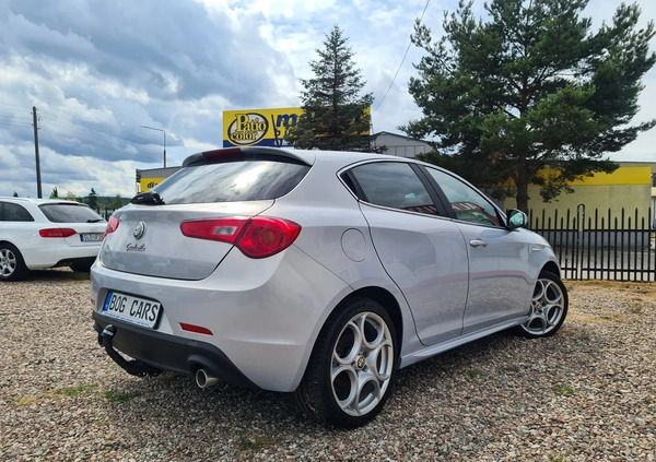 Alfa Romeo Giulietta cena 29900 przebieg: 252953, rok produkcji 2015 z Recz małe 232